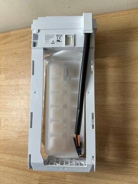 8001197812 Bosch Genuine Oem Fridge Emz Freezer Ice Maker Assembly 12028493 New