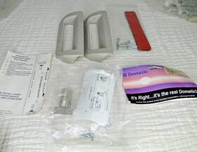 3107766.010 Dometic 3107766.01 New Replacement Refrigerator Upper/lower Door Handle Beige