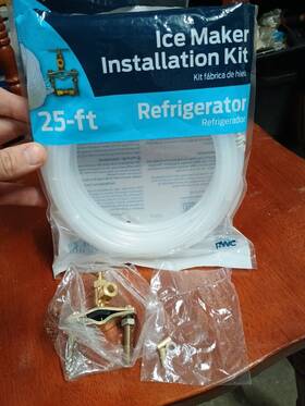 98519 Eastman 25-ft 200 Psi Polyethylene Ice Maker Connector 98519 Eastman 25-ft 200 Psi Polyethylene Ice Maker Connector