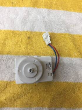 5304519734 Electrolux Frigidaire Refrigerator Condenser Fan Motor Assembly Free Shipping