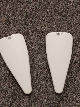 240327005 Frigidaire Oem Refrigerator Hinge Cover Used Sold Individually