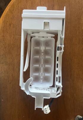 22042m00219 Frigidaire 5300221646 A11127915 Genuine Ice Maker