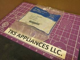 5304402125 Frigidaire - Genuine Oem Electrolux Refrigerator Ice Door Chute