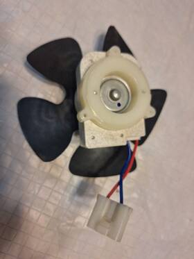 5304448483 Frigidaire Oem Refrigerator Electrolux Motor-condenser Fan 241537901