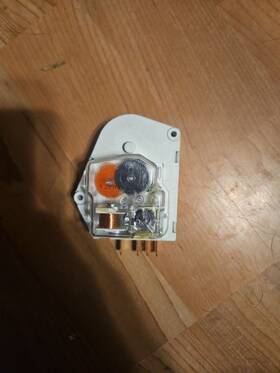 Dbzc-1430-1d5 Frigidaire Refrigerator Defrost Timer Pn
