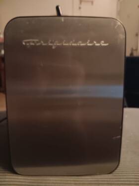 Efmis183 Frigidaire Retro 10l 15-can Mini Personal Fridge Cooler Stainless S