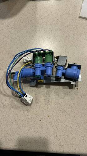 Frfs2823as0 Frigidaire Trio Refrigerator Water Valve 5304530878