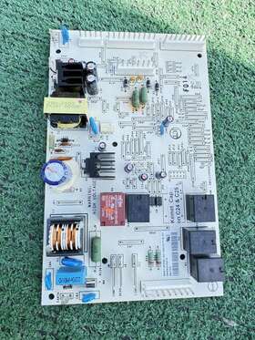 200d2259g016 Ge 20006221g014 Refrigerator Main Control Board Model # 1304-03-71 R-101 P#