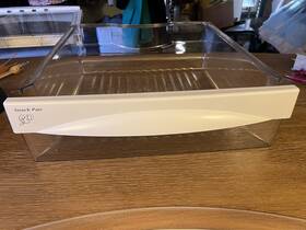 200d5885 Ge Refrigerator Snack Pan Drawer Pn# 200d5885 Ge Refrigerator Snack Pan Drawer Pn#