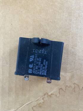 203c2799p004 Ge 203c2766p004 Refrigerator Run Capacitor Part# 203c2799p004 Ge 203c2766p004 Refrigerator Run Capacitor Part#