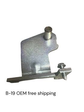 Gts22kgndrww Ge Wr13x21174 Refrigerator Center Door Hinge Oem Free Shipping