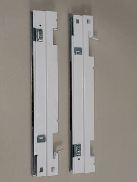 Wr17x13079 Ge Wr17x13077 Refrigerator Right And Left Upper Freezer Drawer Slide Wr17x13079 Ge Wr17x13077 Refrigerator Right And Left Upper Freezer Drawer Slide