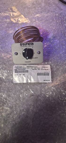 259200504 Grunert Refrigeration Systems T Stat Freezer Assembly New