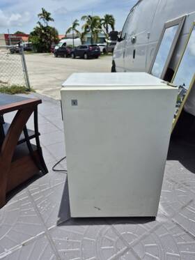 253.12402410 Kenmore Congelador 5