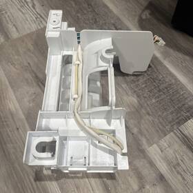 Maz622113 Kenmore Lg / Refrigerator Icemaker Maz622113#m33