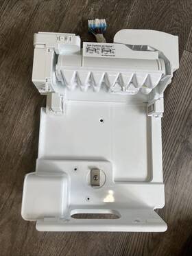 Eau61843006 Lg Eau60783850 Kenmore Refrigerator Ice Maker Assembly