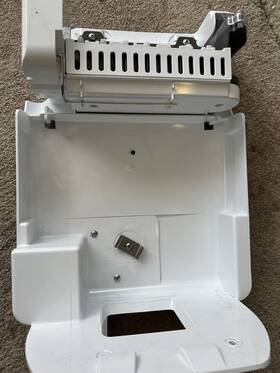 Eau61004410 Lg Refrigerator Ice Maker And Auger Motor Assembly Lsxs263365