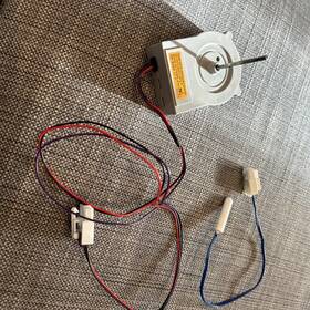 Eau61524002 Lg Refrigerator Evaporator Fan Motor And Freezer Thermostat 13vdc