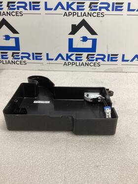 Mck67917601 Lg Oem Refrigerator Door Hinge Cover E699
