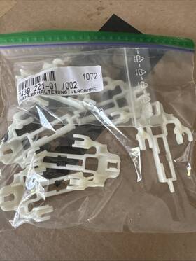 743922101 Liebherr Brand New Oem Freezer Sensor Retaining Fixture Lot Of 6
