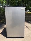 Mcbr360s Magic Chef Cu Mini Refrigerator