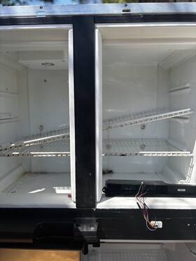 638122 Norcold 2118 Divider Assy-freezer-vertical-used