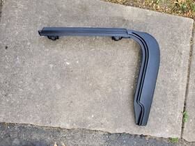 55175859ag Omix-ada 13510.21 Drivers Side Soft Top Door Surround Left Oe 55175859ag Omix-ada 13510.21 Drivers Side Soft Top Door Surround Left Oe