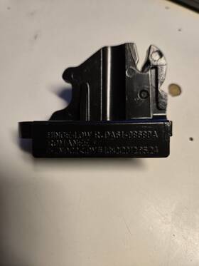 Da61-08680a Samsung Refrigerator Hinge - Low Right #da61-08680a Da61-08680a Samsung Refrigerator Hinge - Low Right #da61-08680a