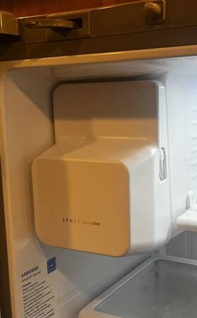 Da63-04973a Samsung Refrigerator Ice Bin Bucket Da63-04973a Samsung Refrigerator Ice Bin Bucket