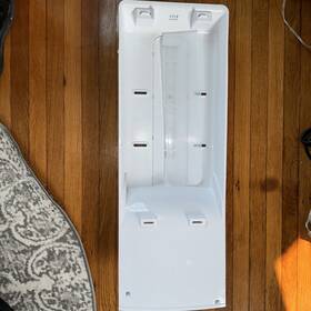 Da97-08690e Samsung - Refrigerator Freezer Air Duct Cover Genuine Oem