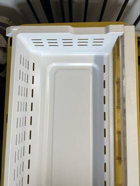 Da97-13773a Samsung Refrigerator Freezer Basket Scratches Part #