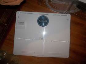 Da97-17189a Samsung Refrigerator Evaporator Cover With Fan Motor. Nice Item