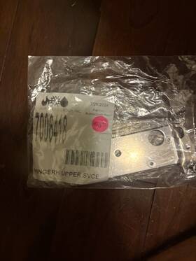 7006418 Sub-zero Hinge Fridge