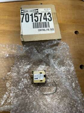 7015743 Sub-zero Genuine Oem Refrigerator Freezer Control Thermostat New