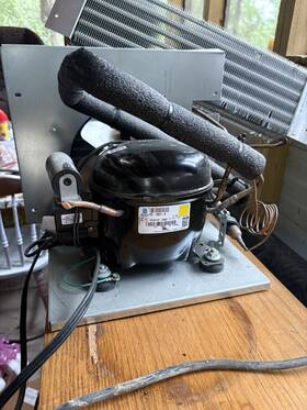 Tcwa137y3-dsb Tecumseh Refrigerator/freezer Compressor With Condenser Coil