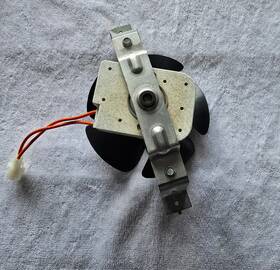 075134-000 Viking Refrigerator Freezer Side Evaporator Fan Motor 075134-000 Viking Refrigerator Freezer Side Evaporator Fan Motor