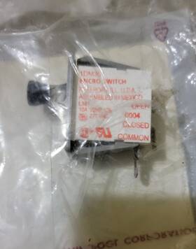 576181 Whirlpool Def Switch Freezer Sears Kenmore New Nos Oem 576181 Whirlpool Def Switch Freezer Sears Kenmore New Nos Oem