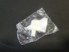 W11661565 Whirlpool W10130033 Genuine Refrigerator Light Socket -w11661565 New Without Box -oem W11661565 Whirlpool W10130033 Genuine Refrigerator Light Socket -w11661565 New Without Box -oem
