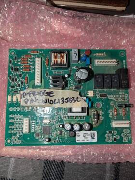 W10213583c Whirlpool Refrigerator Control Board W10213583c Whirlpool Refrigerator Control Board