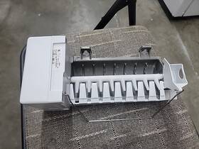 W10365048 Whirlpool Refrigerator Ice Maker W10365048 Whirlpool Refrigerator Ice Maker