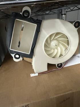 W10673893 Whirlpool Refrigerator Fan Assembly