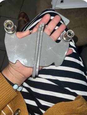 W10691701 Whirlpool W10691675 Refrigerator Hinge Center Set P/n