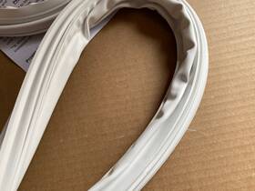 W10830276 Whirlpool Oem Refrigerator Door Gasket White New Genuine W10830276 Whirlpool Oem Refrigerator Door Gasket White New Genuine