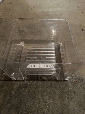 W10860753 Whirlpool Refrigerator Crisper Drawer Used P# W10860753 Whirlpool Refrigerator Crisper Drawer Used P#