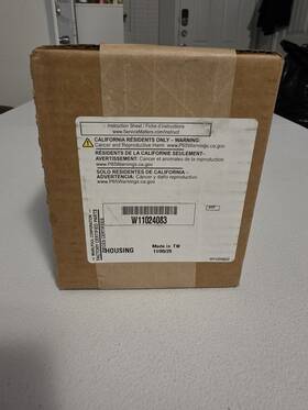 W11024083 Whirlpool Genuine Oem Refrigerator Water Filter Housing