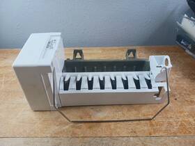 W11381372 Whirlpool Refrigerator Ice Maker