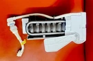 Oem Refrigerator Ice Maker 197D7636G001 CAN25 WR30X10093 From Md# TFH27PRSMWW. Fixed Price $49.00.