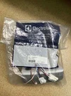 Brand New Whirlpool Frigidaire Refrigerator Cntrol Board Control-elec 5304529343. Fixed Price $139.99.