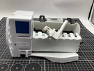 WR30X28693 - *out Of Box* Genuine Oem Refrigerator Ice Maker (free Shipping). Fixed Price $76.00.