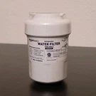 Amazonbasics Amzn-mwf-s Refrigerator Water Filter 300 Gallon White. Fixed Price $13.50.